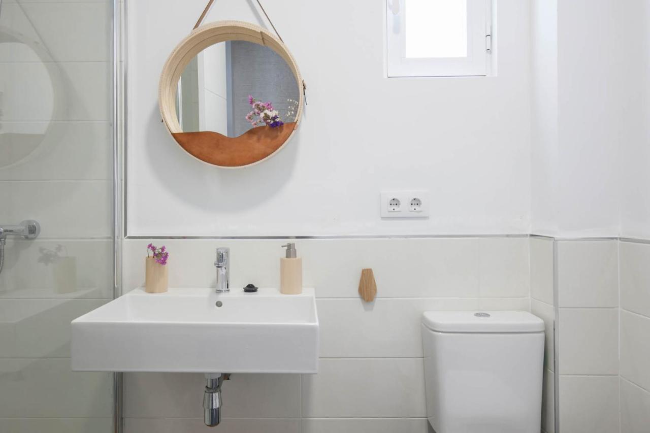 Spectacular Modern Apartment In The City Center Sevilla Exteriör bild