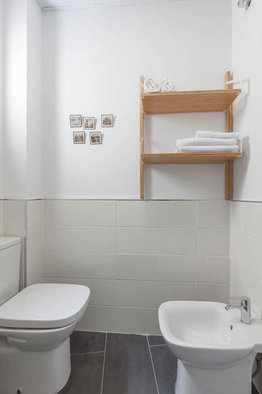 Spectacular Modern Apartment In The City Center Sevilla Exteriör bild